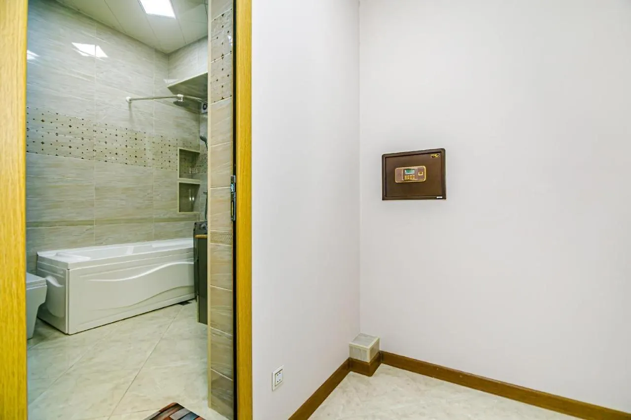 Apartment Nizami Three Bedroom Baku