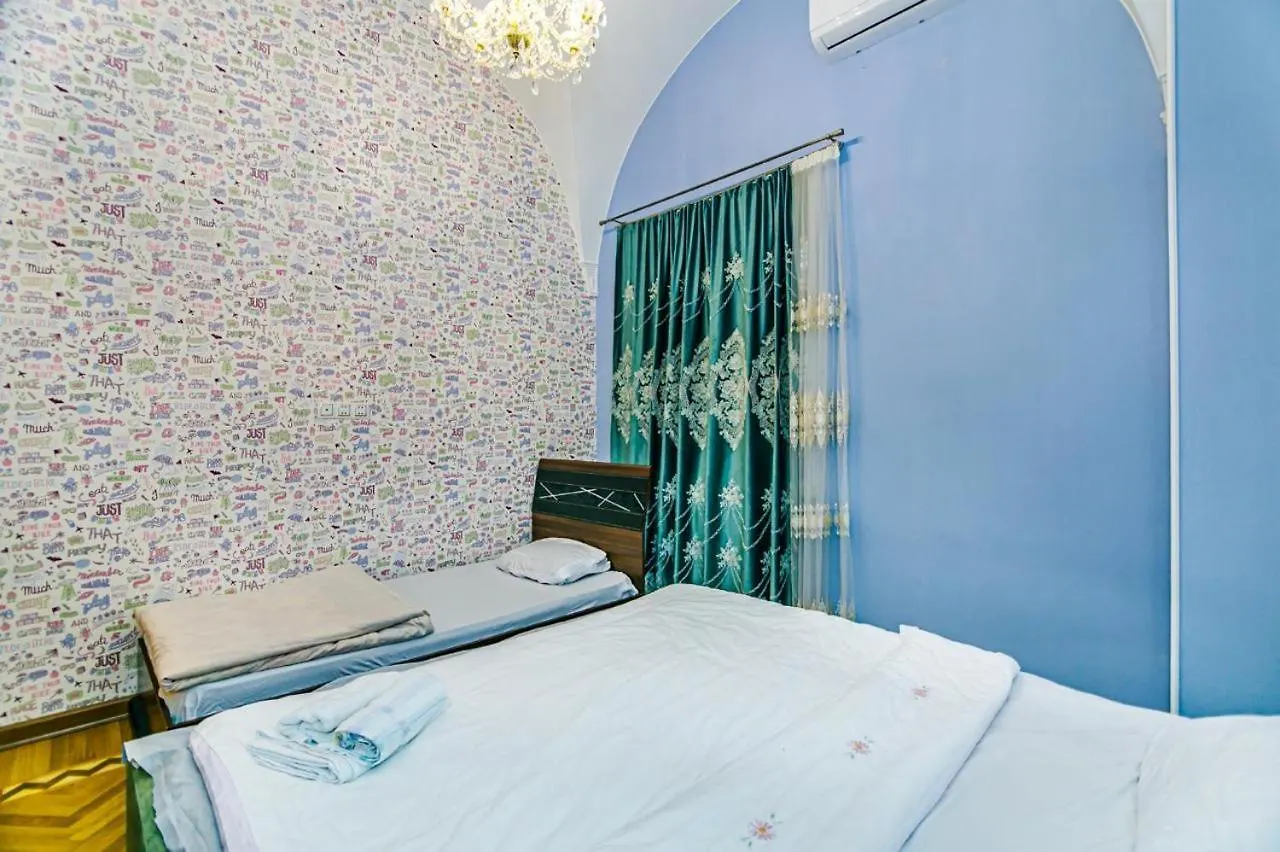 Nizami Three Bedroom Baku 0*,