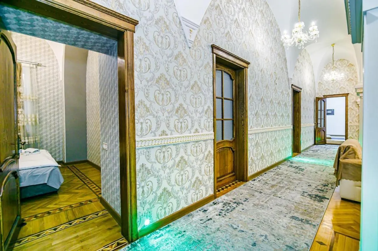 Apartment Nizami Three Bedroom Baku