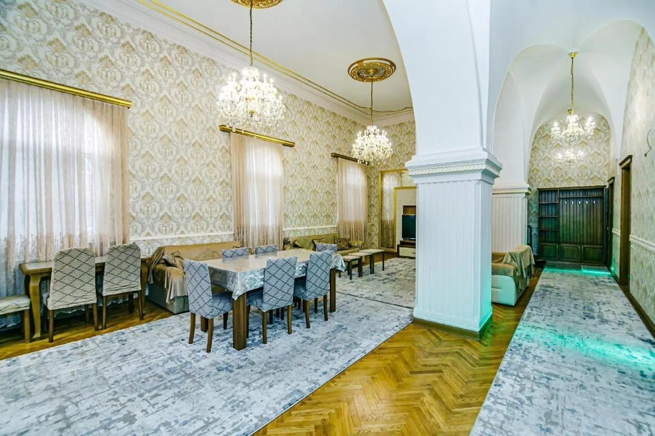Nizami Three Bedroom Baku Azerbeijão